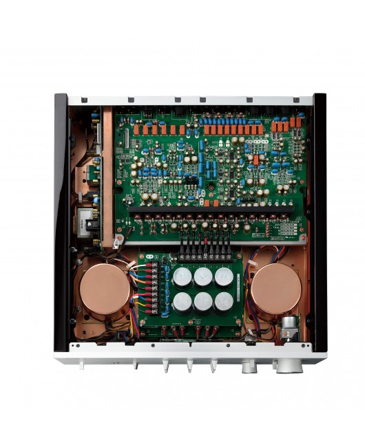 Yamaha Preamplifier - C5000