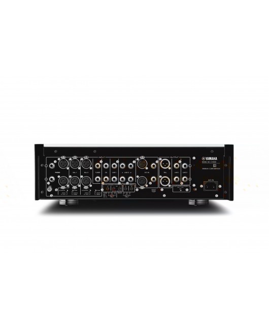 Yamaha Preamplifier - C5000