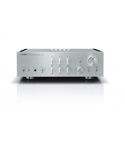 Yamaha Preamplifier - C5000